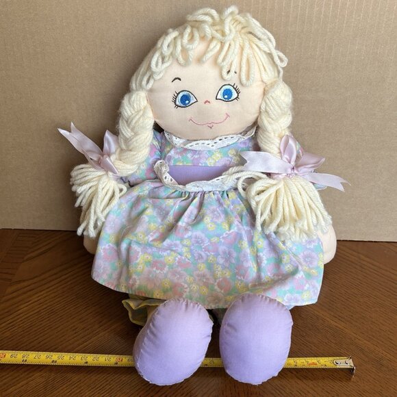 1989 COMMONWEALTH Rag Doll Blonde 15" Blue Eyes Embroidered - Picture 1 of 7